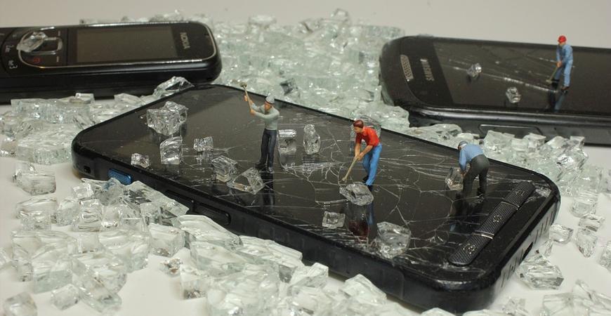 ¿Que diferencias hay entre un protector de pantalla de plástico y uno de cristal templado?